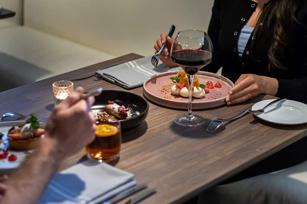 Romantic Date Night in Niagara Falls, Ontario