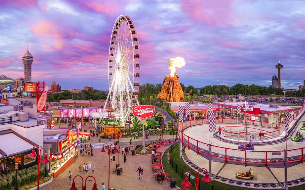 Clifton-Hill-Street-of-Fun-Niagara-Falls Clifton Hill, the street of fun in Niagara Falls, Ontario