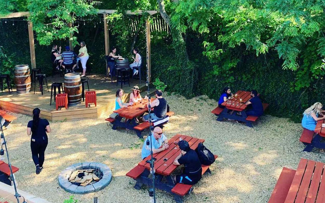 Lock-Street-Brewing-Companu Lock Street Brewing Company in St. Catharines, Ontario